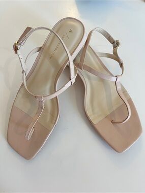 Anthropologie Blush Pink Leather T-Strap Flat Sandals Size 8